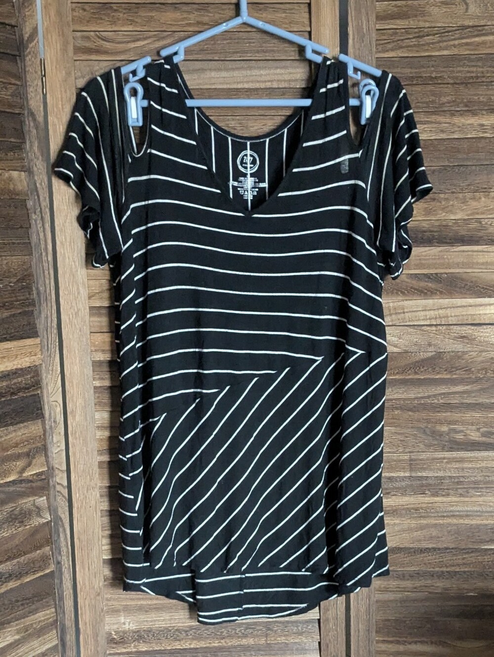 Maurices Mixed Stripe Short Sleeve Cut-Out Tee 24/7 Line